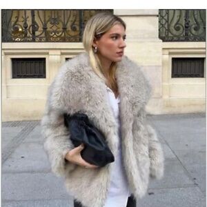 Zara Faux Fur Jacket, Size M, New